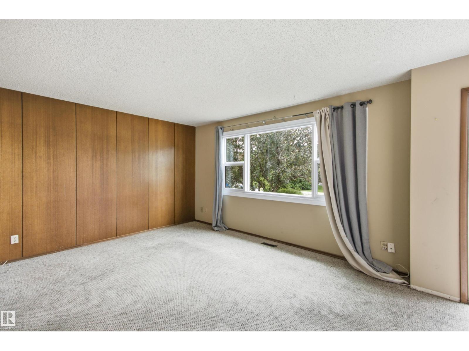 11424 41 AV NW NW - 6