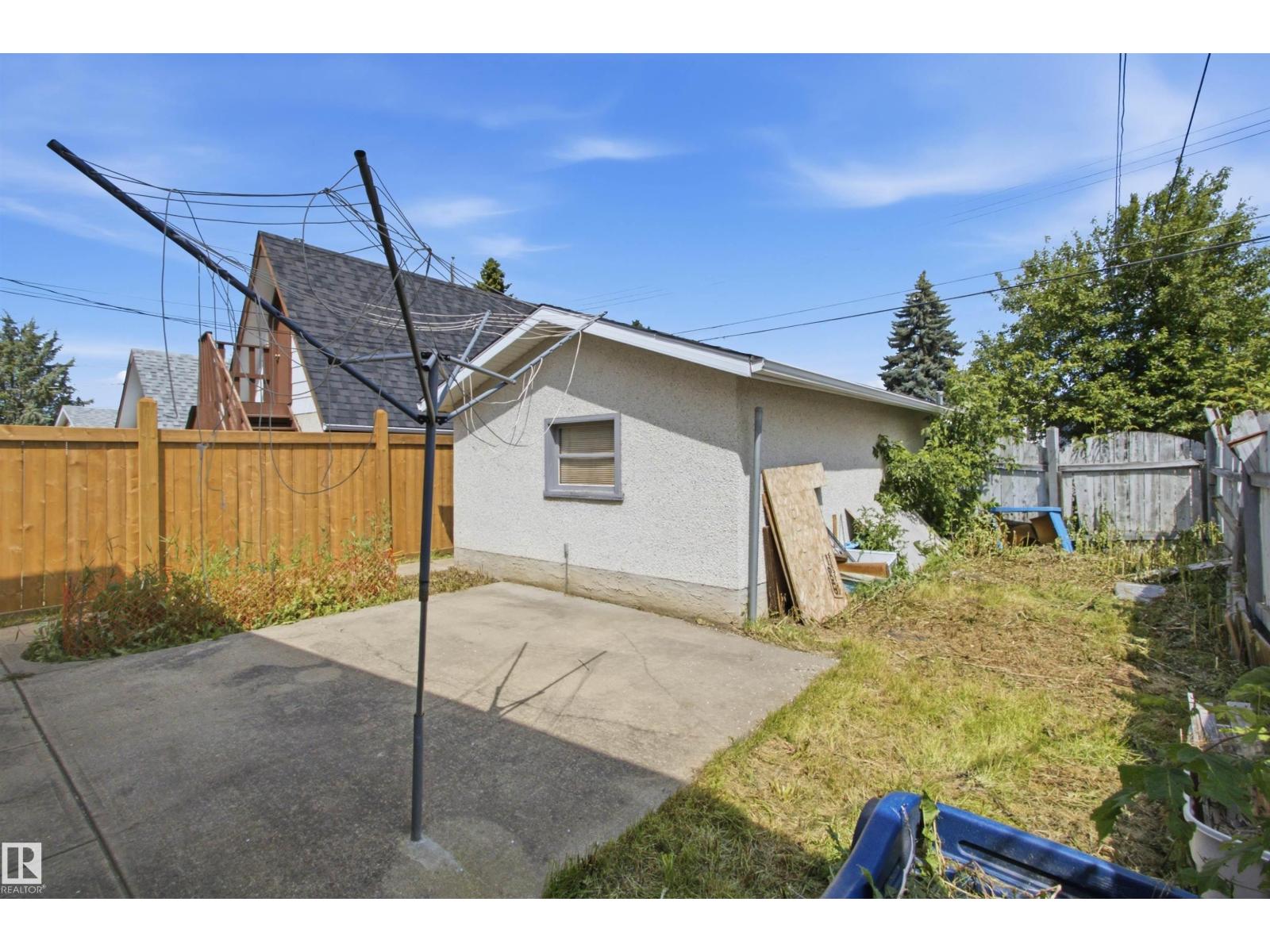 11424 41 AV NW NW - 38