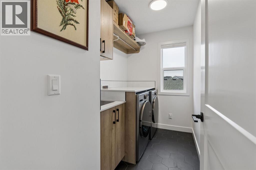 80 Sunrise Heath - 28