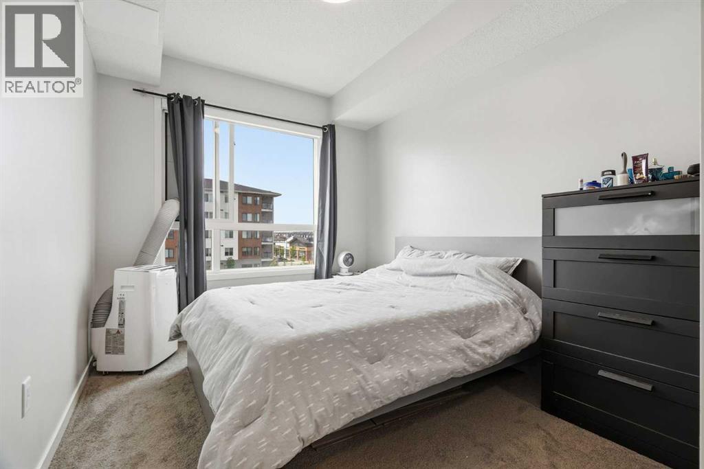 #3207 33 Carringham Gate NW - 14