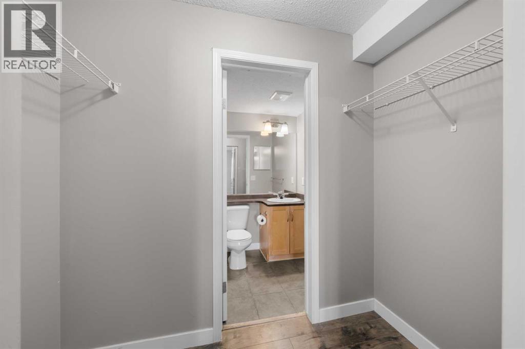 #2101 505 Railway Street W - 17