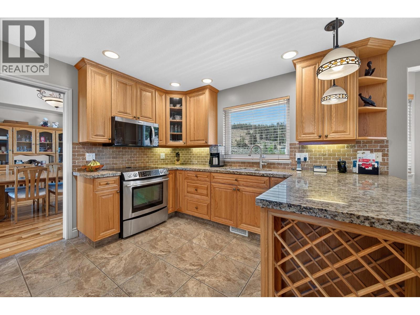 975 Regent Crescent - 9