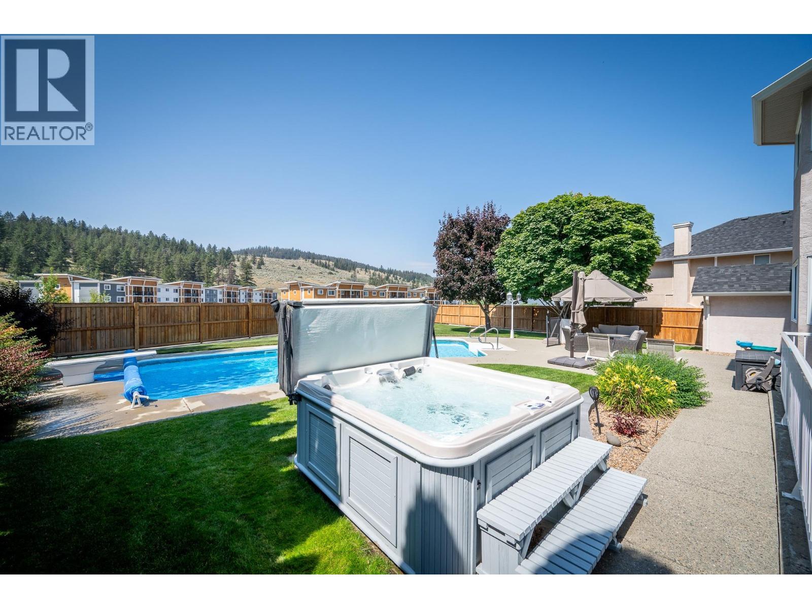 975 Regent Crescent - 18