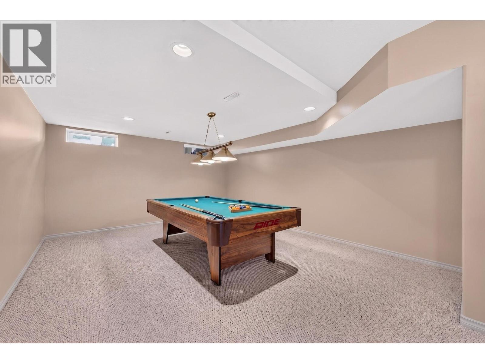 975 Regent Crescent - 30