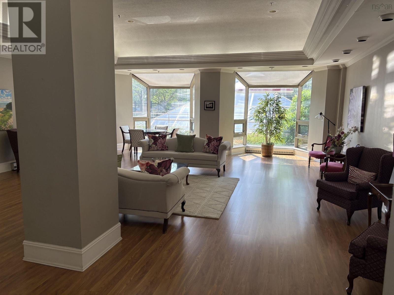 1470 Summer St - 22