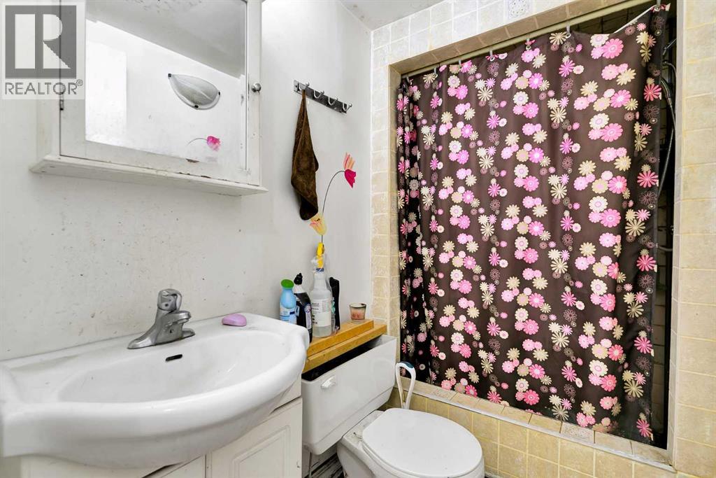 6 Tipton Place NW - 25