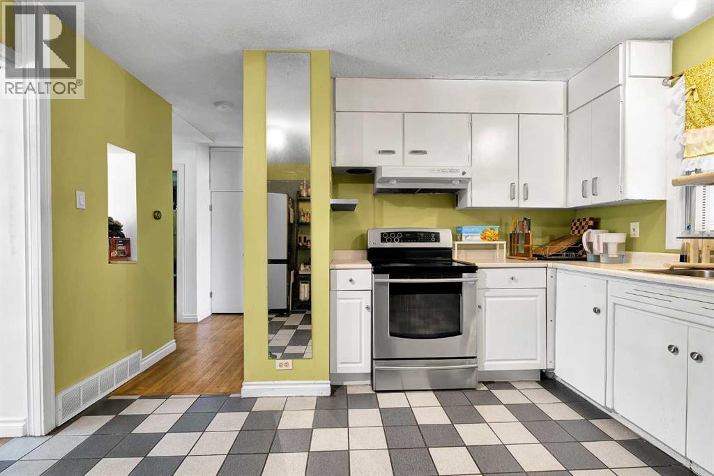6 Tipton Place NW - 7