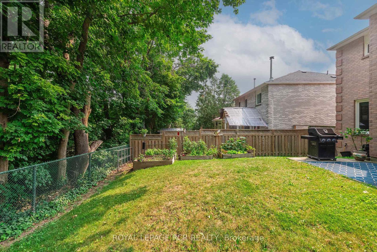 194 LISA MARIE DRIVE - Image 36