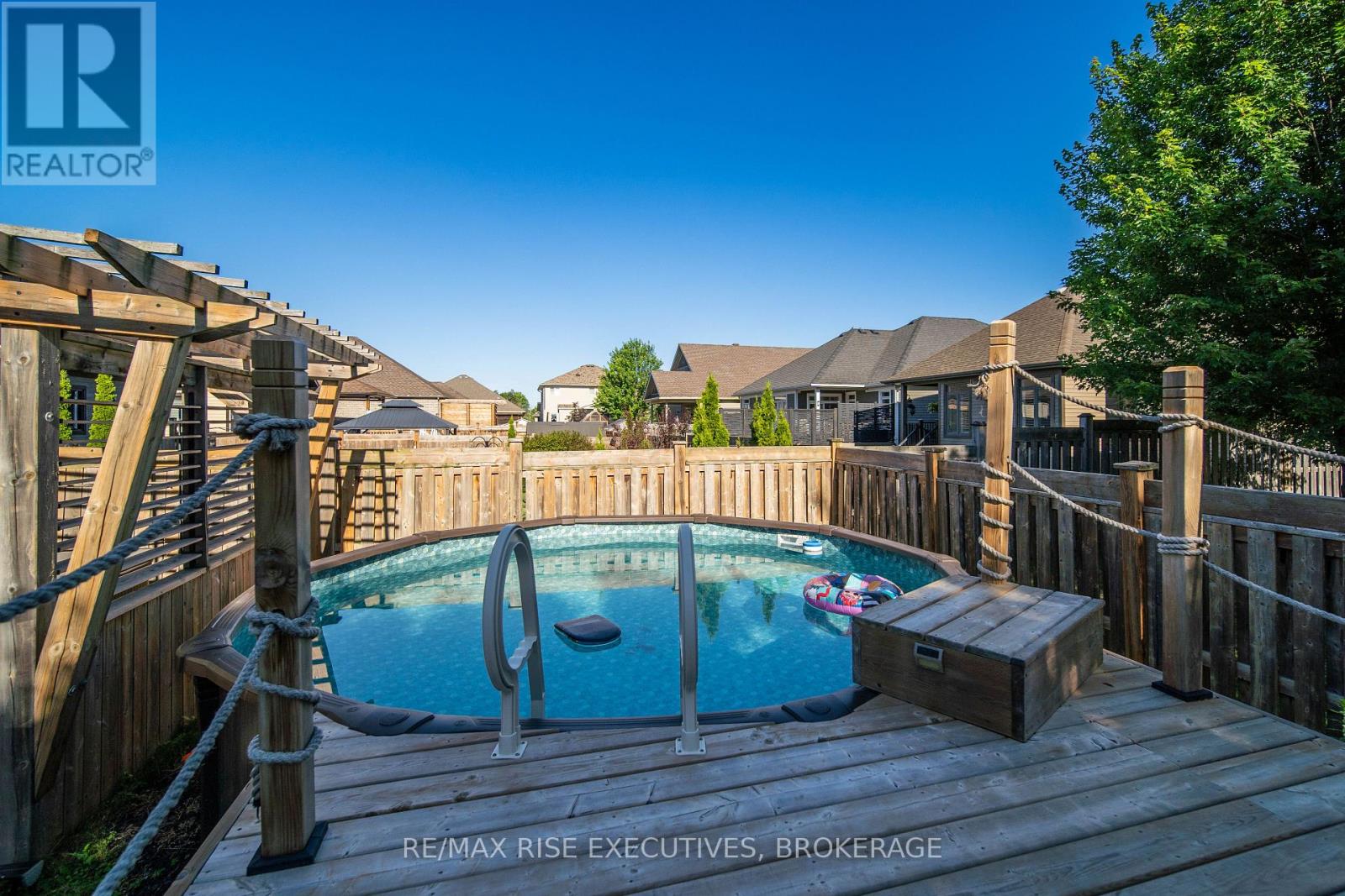 700 STONEHENGE STREET - Image 43