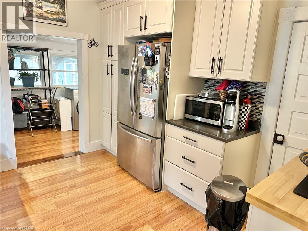 88 BROOK Street - 12