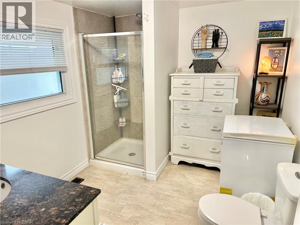 88 BROOK Street - 17