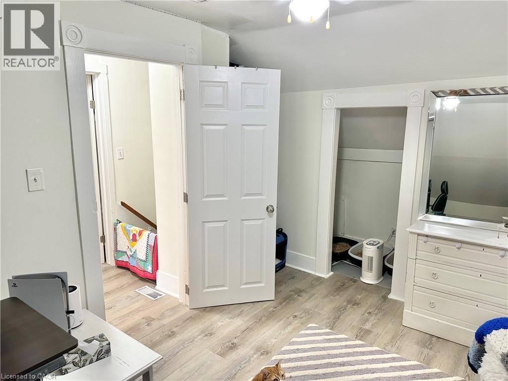 88 BROOK Street - 20