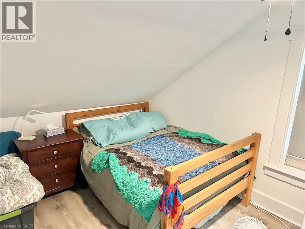 88 BROOK Street - 21