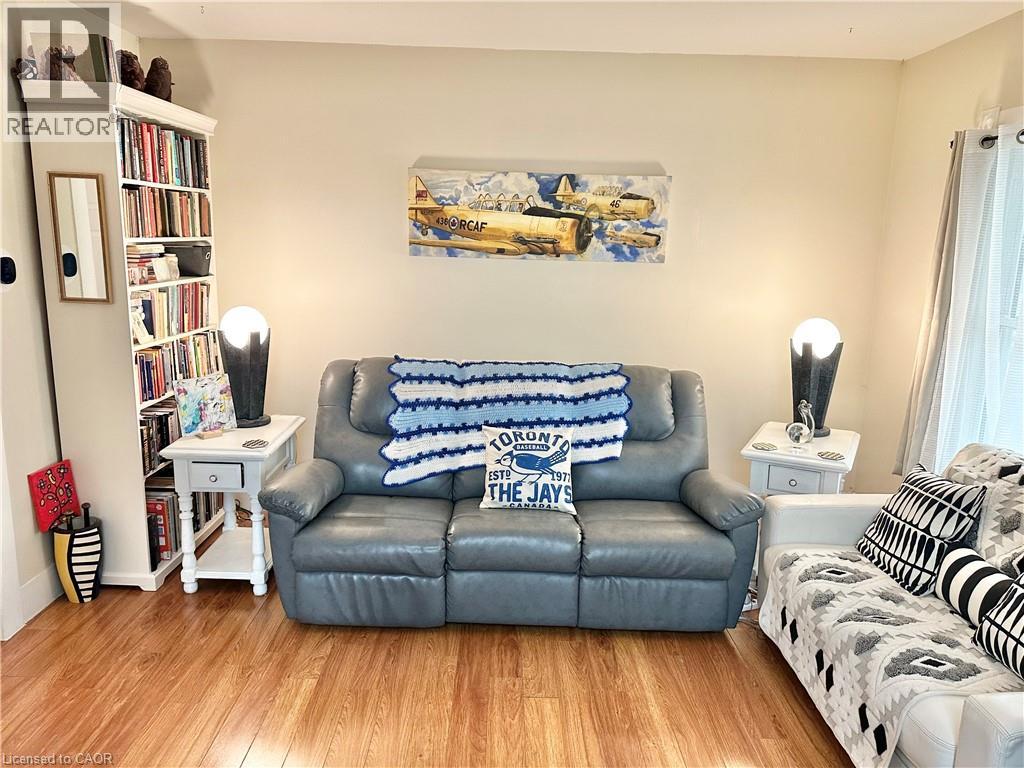 88 BROOK Street - 7