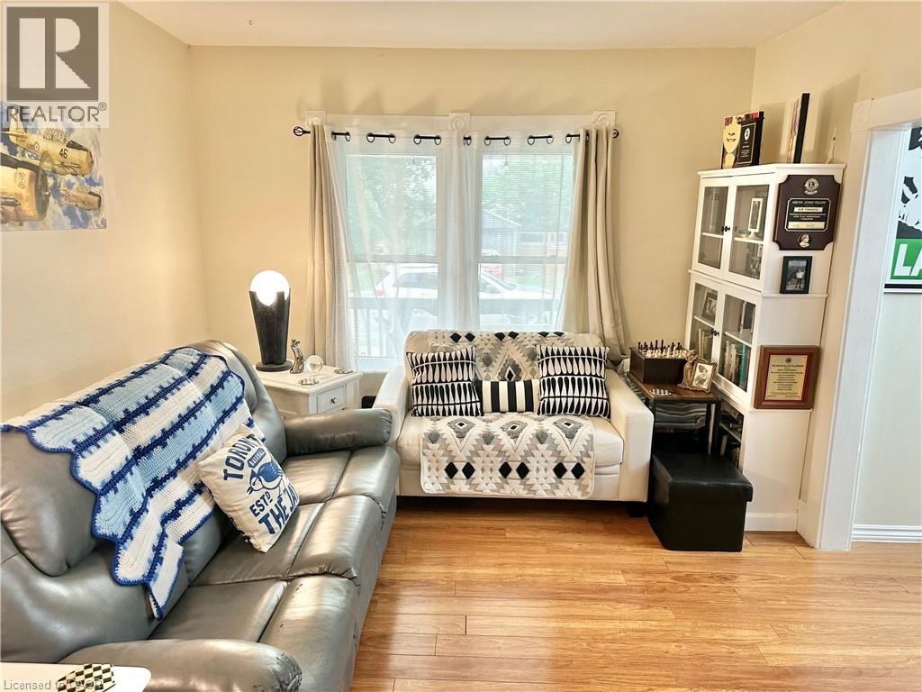 88 BROOK Street - 8
