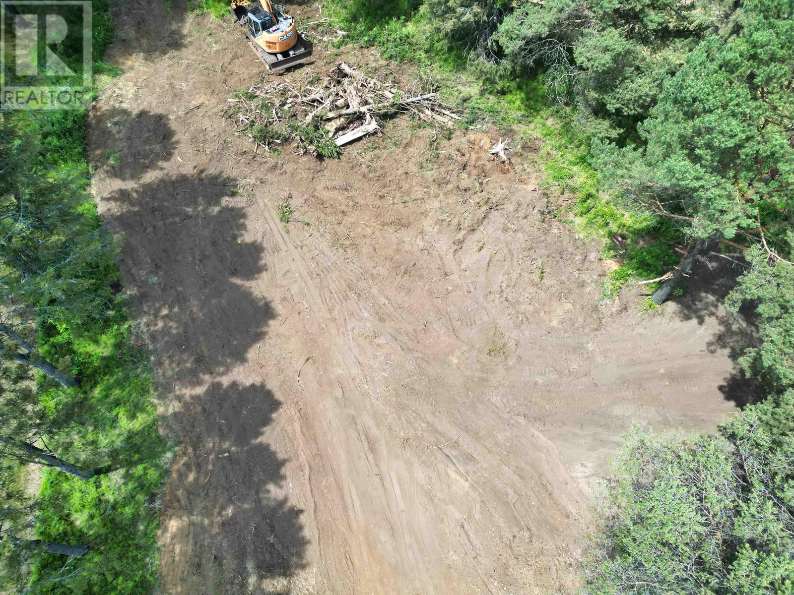 2085 15th Side Road
