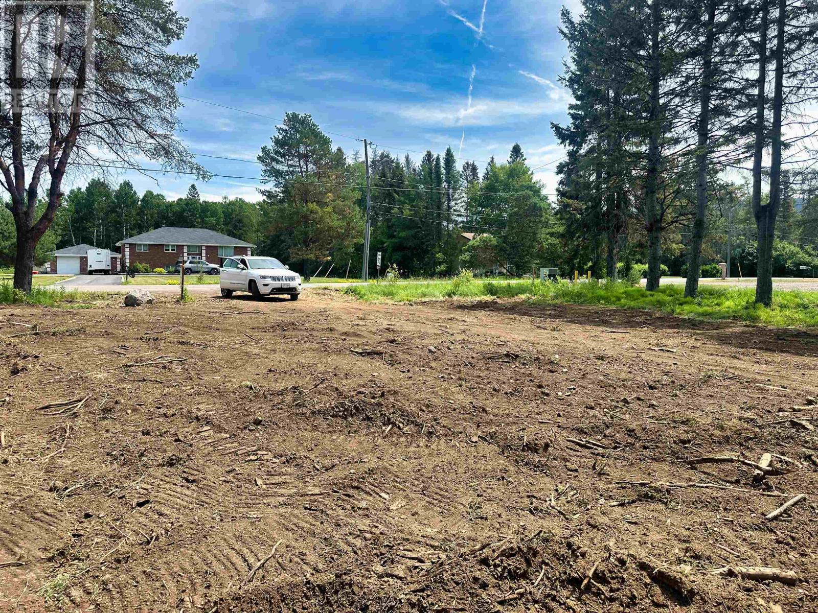 2085 15th Side Road