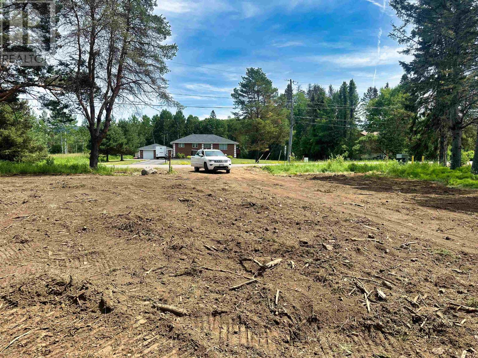 2085 15th Side Road