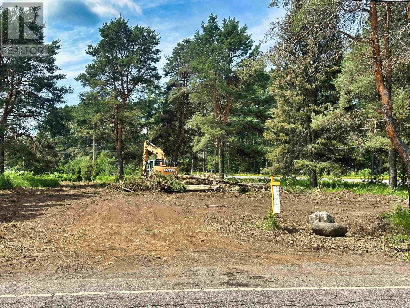 2085 15th Side Road