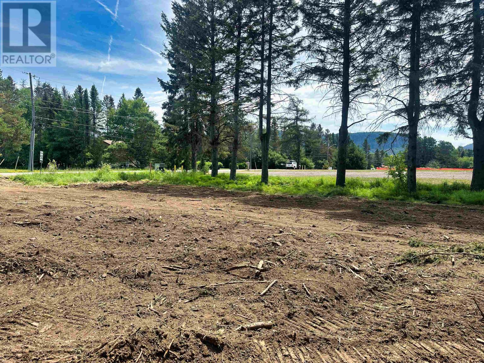 2085 15th Side Road
