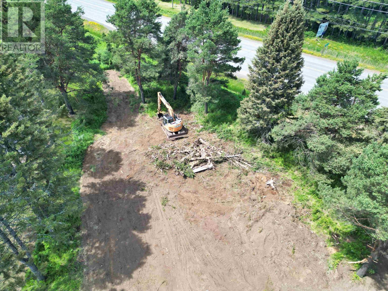 2085 15th Side Road
