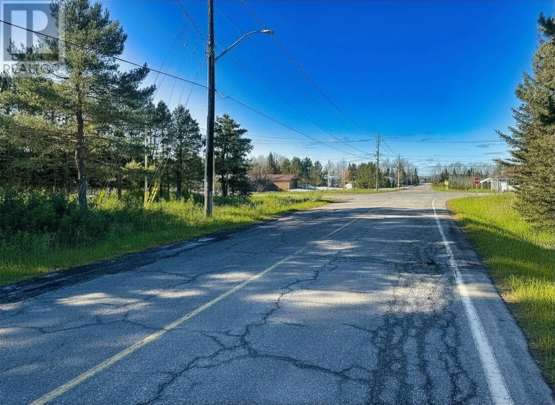 2085 15th Side Road