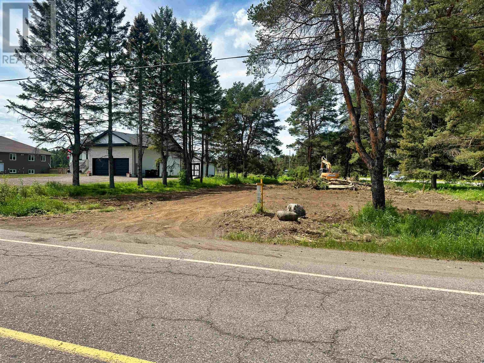 2085 15th Side Road