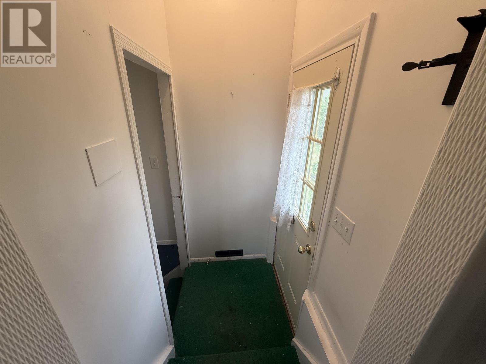 528 Eighth Street - 13
