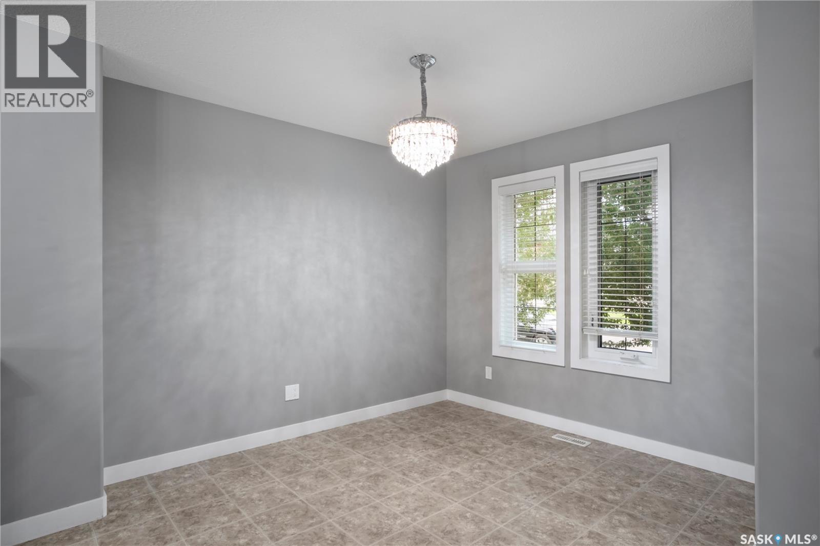4406 Green Olive WAY - Image 6