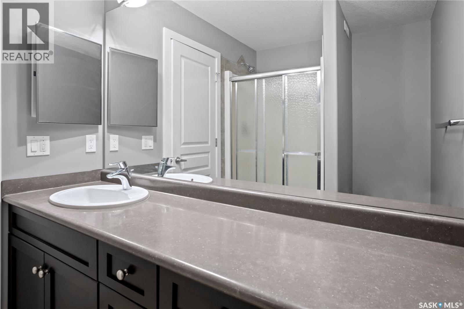 4406 Green Olive WAY - Image 21