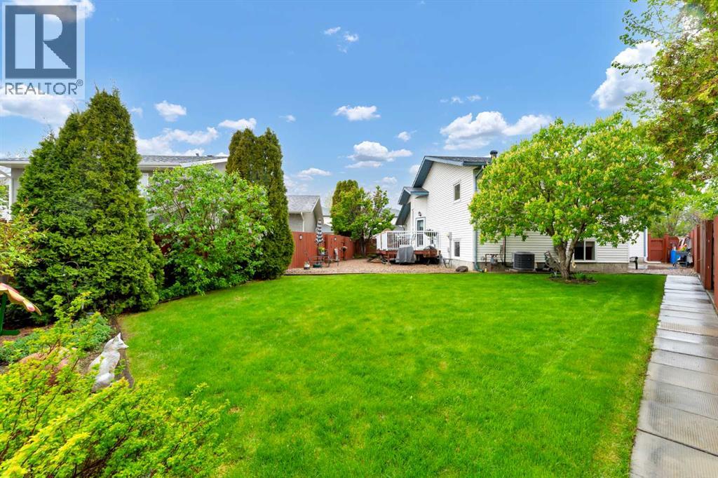 2121 Hull Way NE - 39