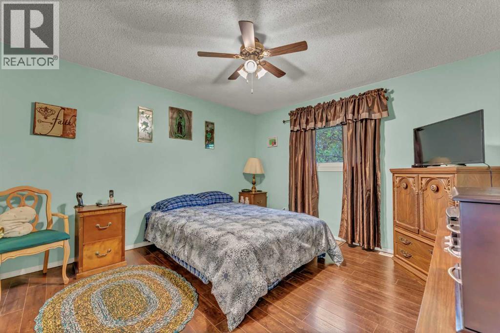 2121 Hull Way NE - 15
