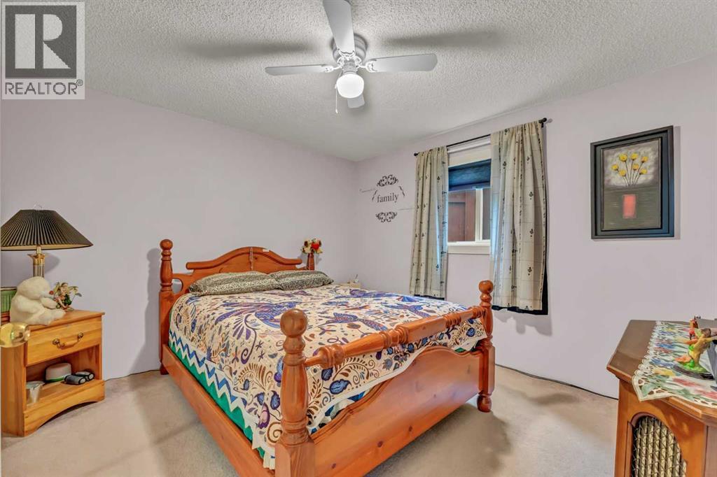 2121 Hull Way NE - 20
