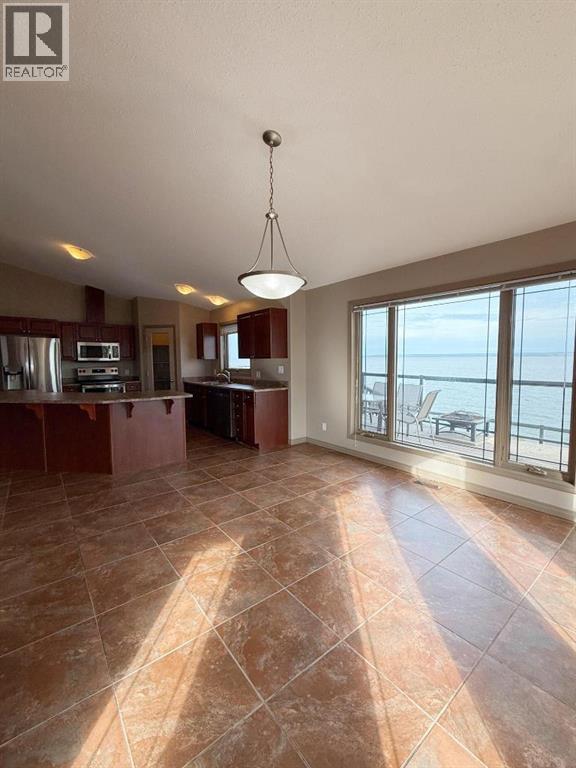 81 Peace River Avenue - 30