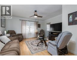 Foyer - 205 Basin Street, Grand Falls, NB E3Z2H9 Photo 8