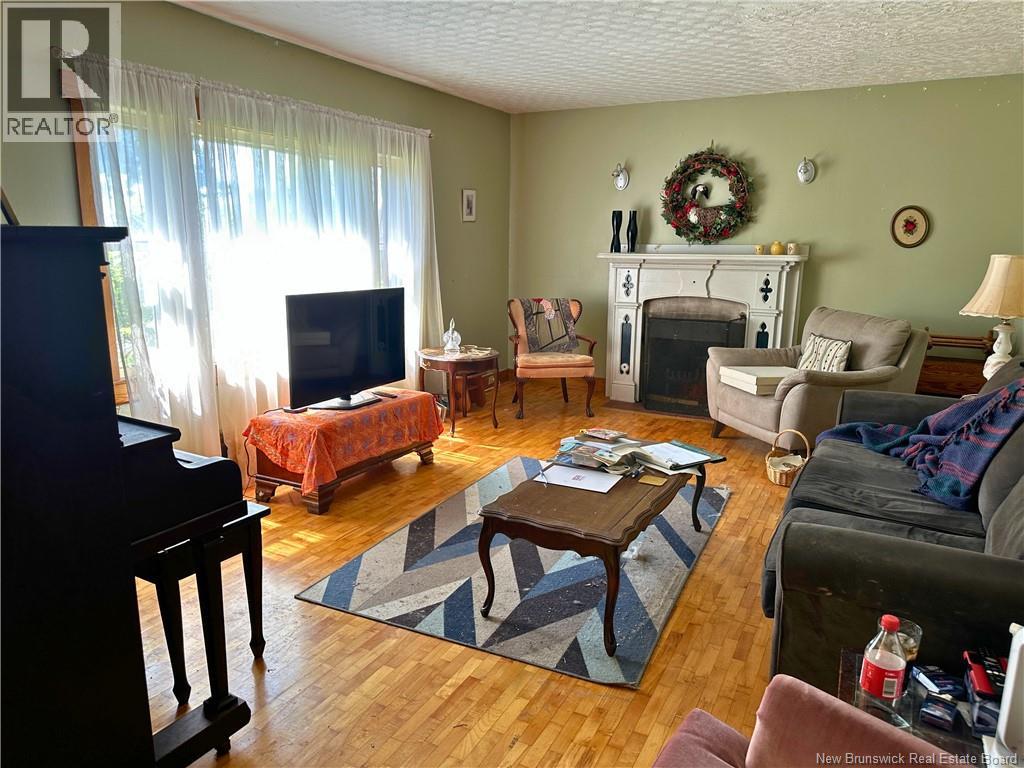 149 Wallace Avenue - 18