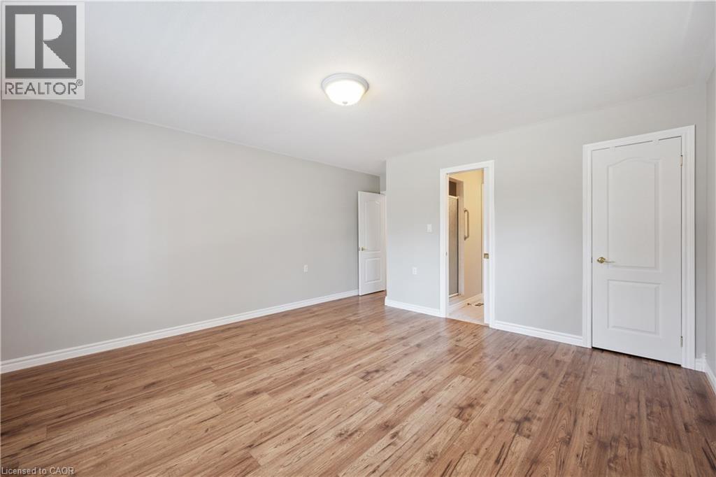 #3E 350 DOON VALLEY Drive - 18
