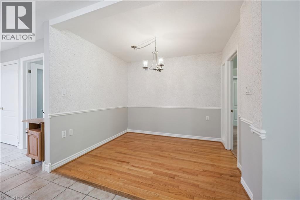 #3E 350 DOON VALLEY Drive - 12
