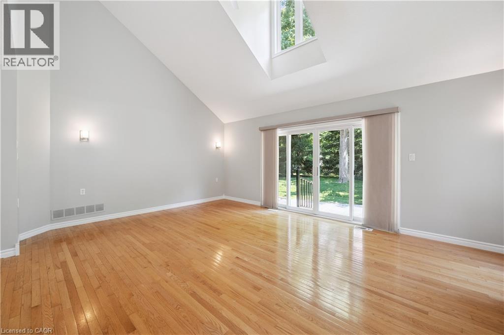 #3E 350 DOON VALLEY Drive - Image 9