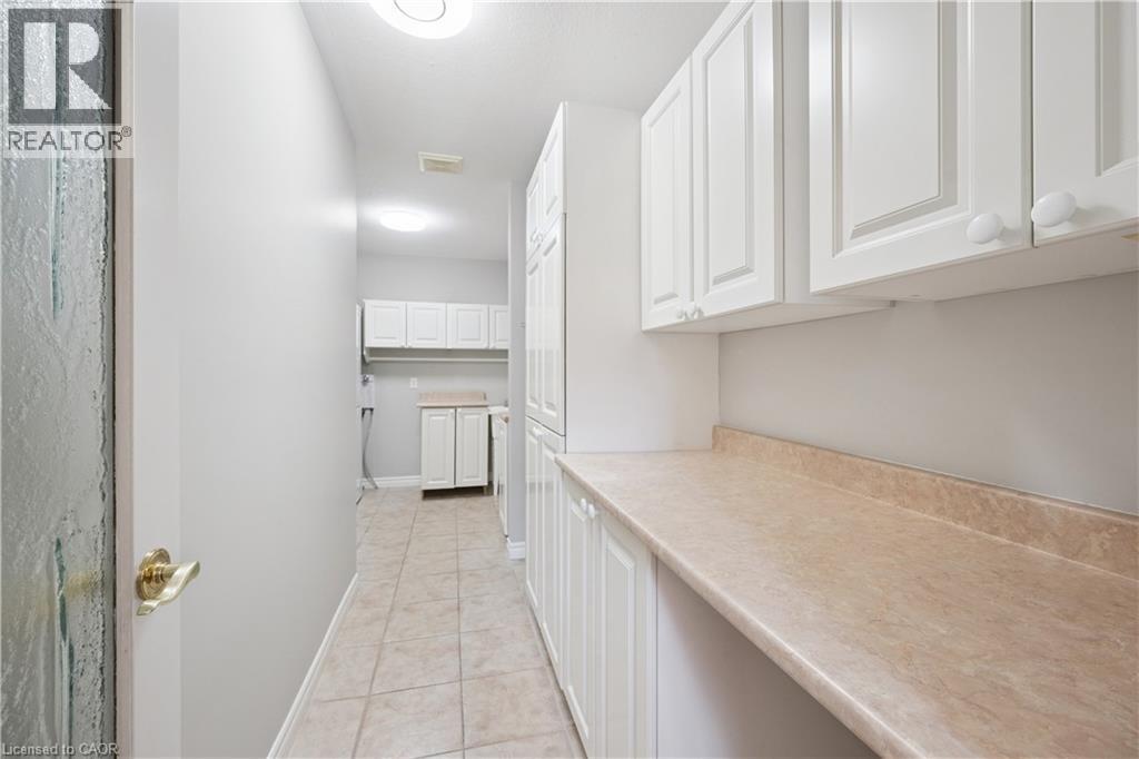 #3E 350 DOON VALLEY Drive - 20