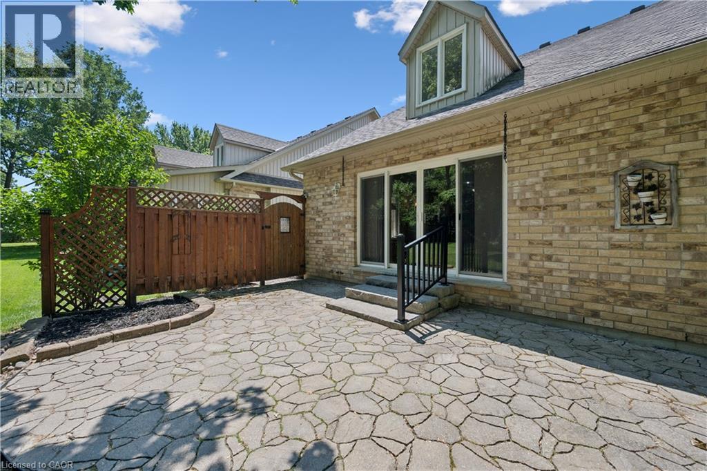 #3E 350 DOON VALLEY Drive - 27