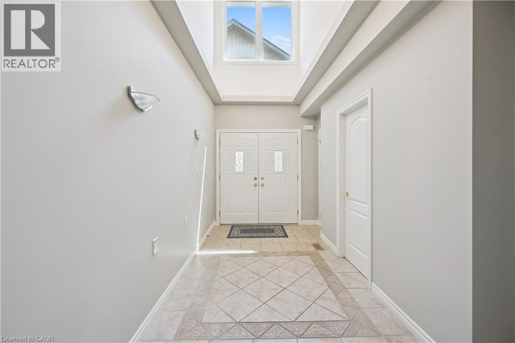 #3E 350 DOON VALLEY Drive - 3