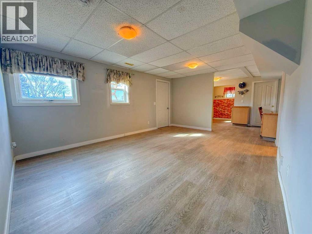 129 5 Avenue - 24