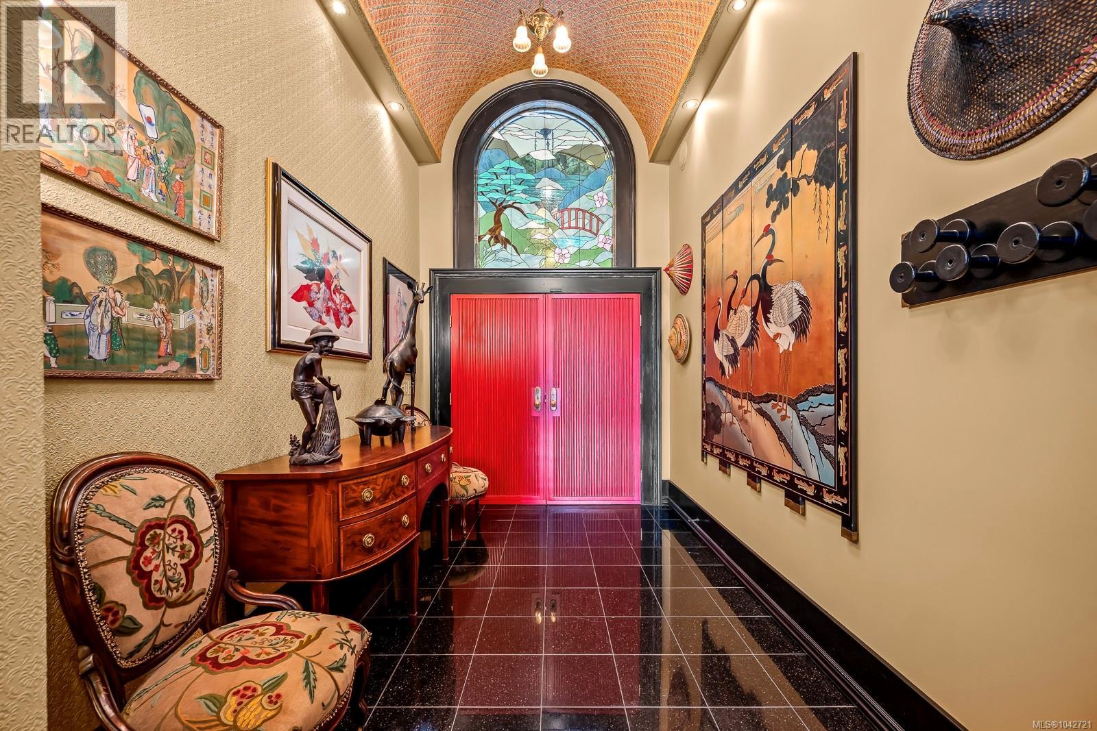 2299 Comox Ave - 71