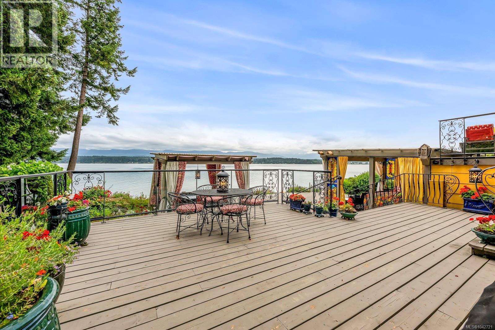 2299 Comox Ave - 91
