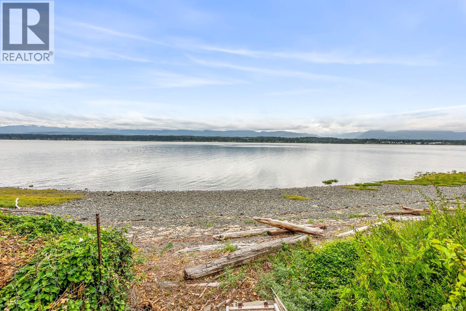 2299 Comox Ave - 98
