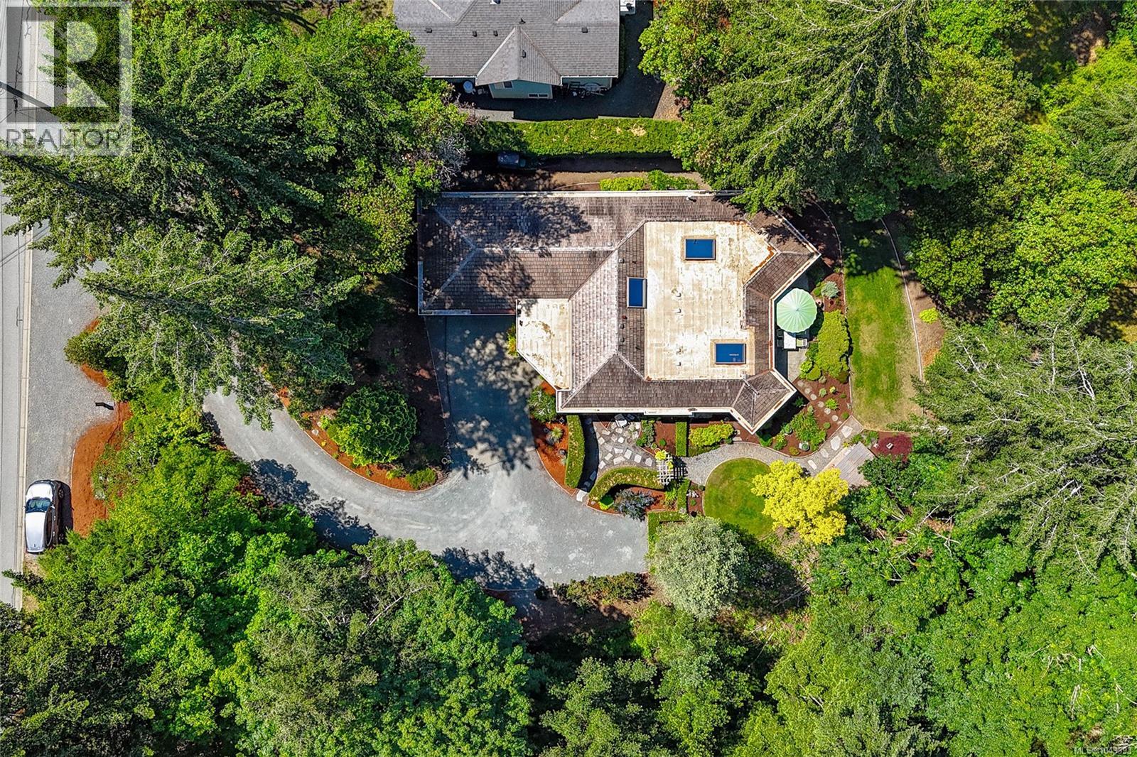 1145 Osprey Dr - 28