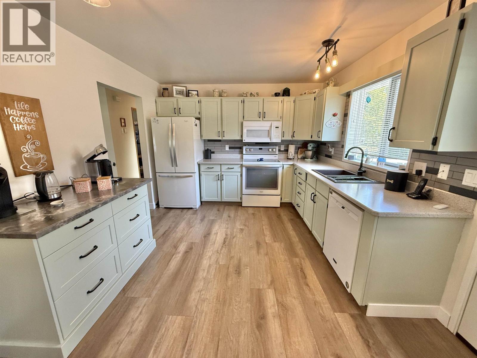 1785 CYPRESS ROAD - 6