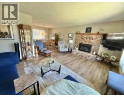 1785 Cypress Road, Quesnel, BC V2J4B1 Photo 13