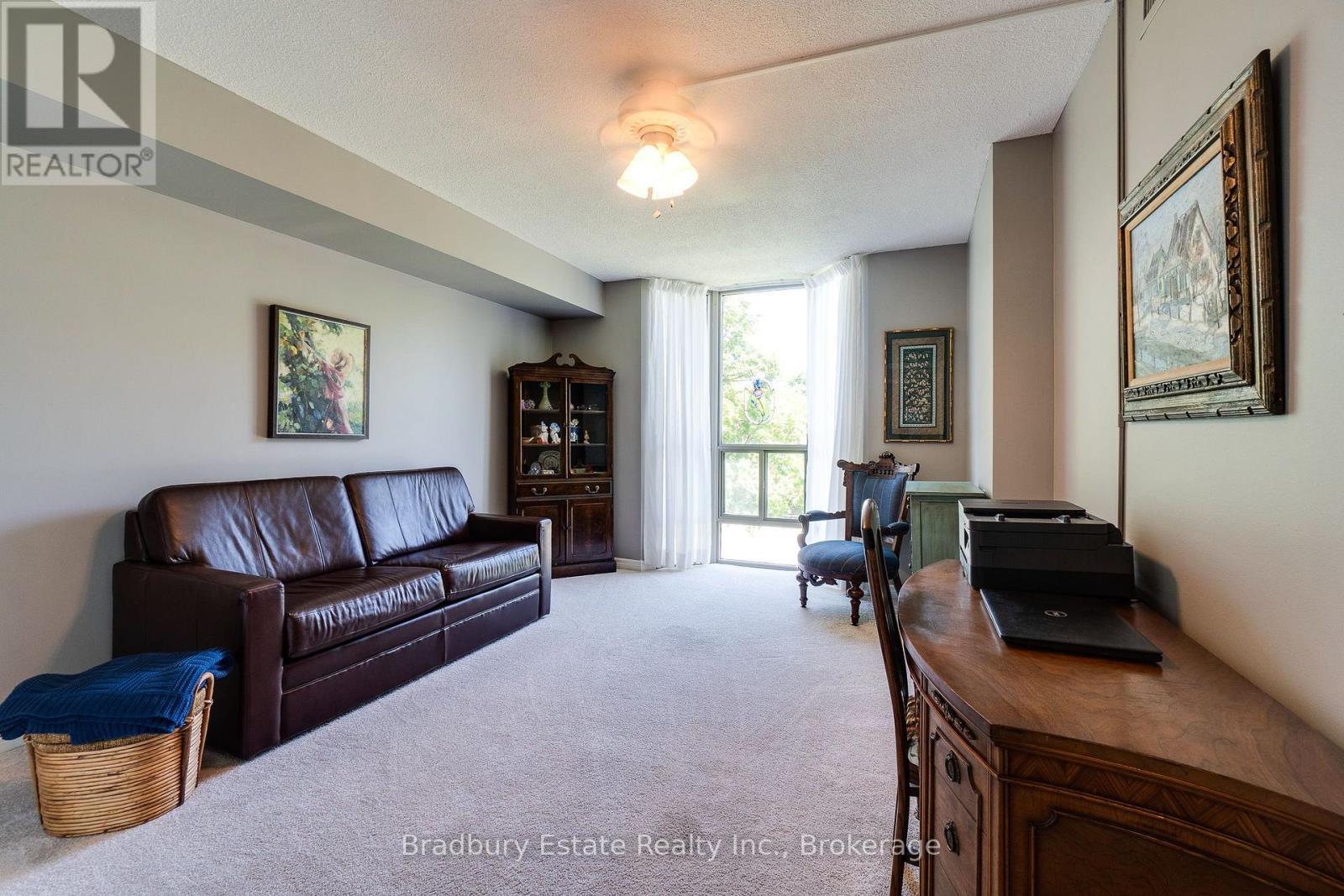#203 5080 PINEDALE AVENUE N - 17